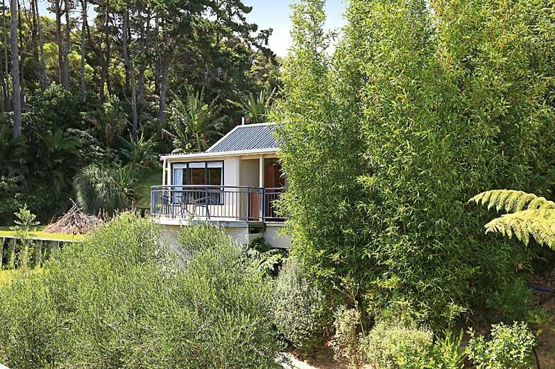 Supacute Character Cottage, Wifi, Sky Tv, Spa Bath, Spa Bath, Dble Kayak And Possibly A Car! Palm Beach Exterior photo